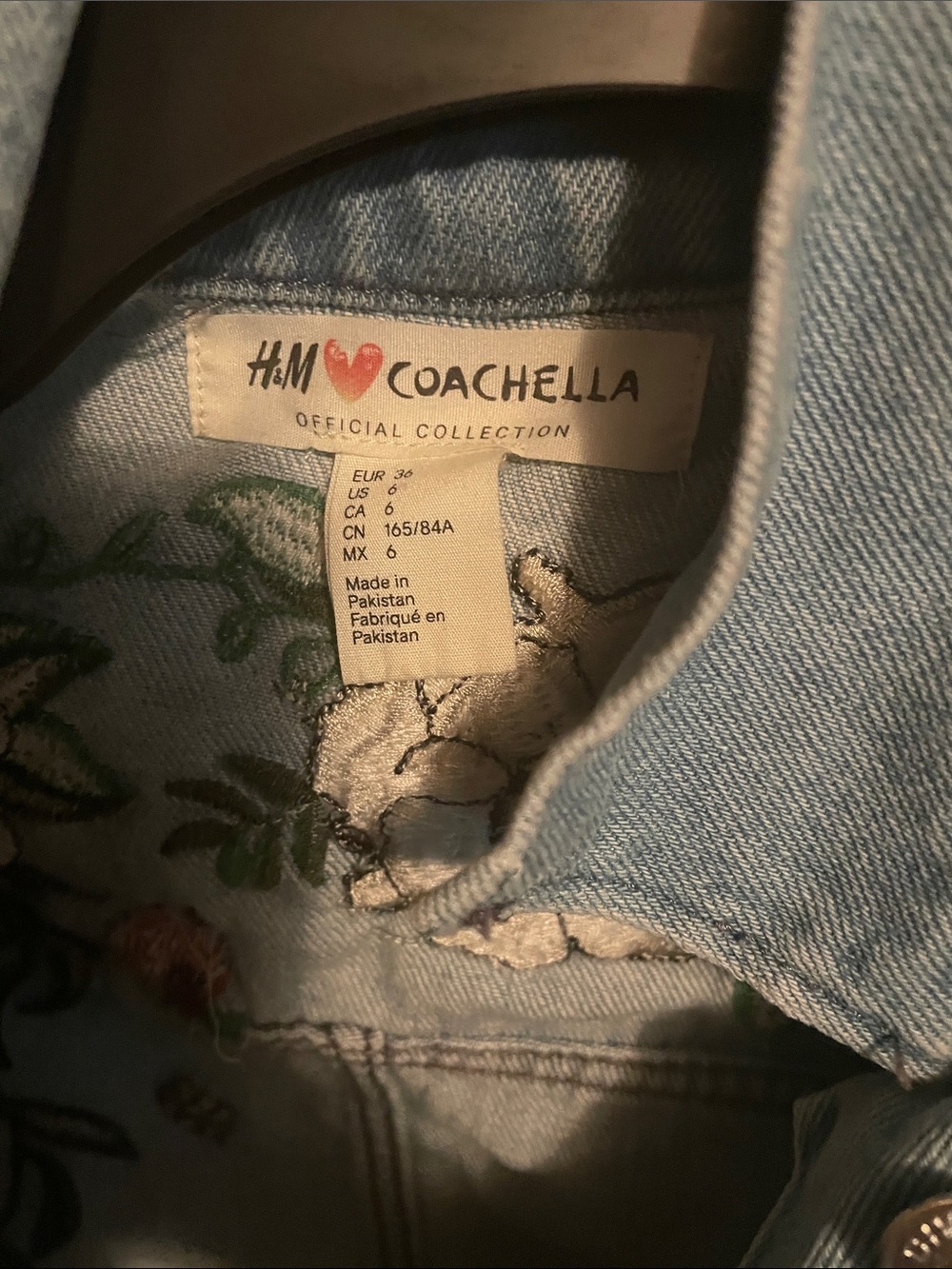 Coachella Light Blue Embroidered Crop Denim Jacket - Women size 0 - Picture 4 of 4